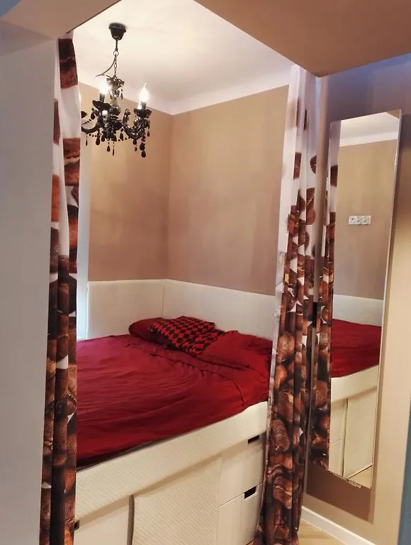 Marcus Bednarska Apartment Warsaw
